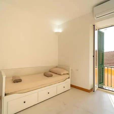 A Due Passi Dal Mare *