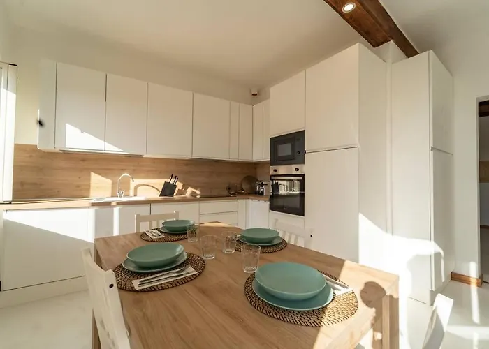 A Due Passi Dal Mare * Imperia