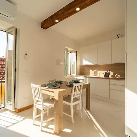 A Due Passi Dal Mare