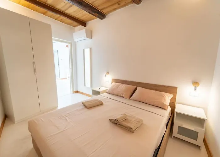 A Due Passi Dal Mare Imperia